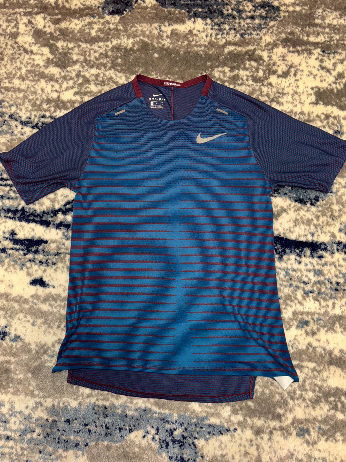 Nike T-Shirt